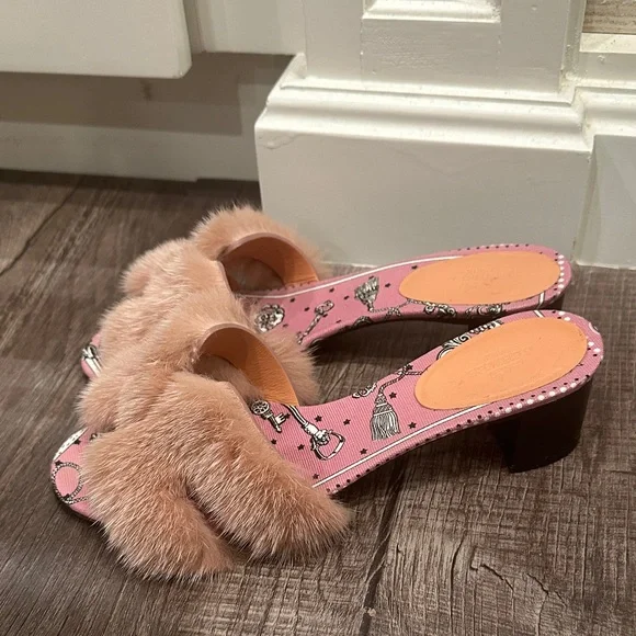 Limited addition hard to find Hermes Pink Fur Slide Mules - Picture 2 of 10